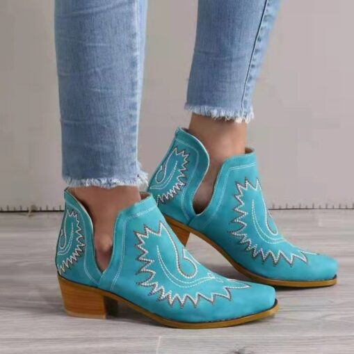 Women's Turquoise Western Ankle Boots with Embroidered Design - Stylish Cowboy Boots for Casual and Country Outfits 2025
