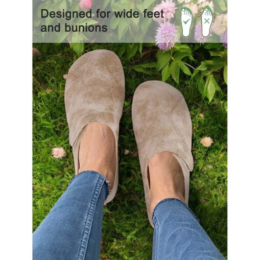 Slip-On Shoes for Wide Feet with Soft Upper, Comfortable Design for Bunions, Casual Wear for Everyday Comfort 2025