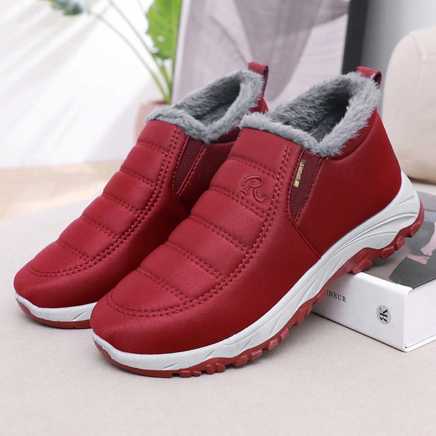 Women's Black Slip-On Winter Shoes with Plush Lining and Non-Slip Sole - Waterproof and Warm Outdoor Footwear 2025 - Image 2