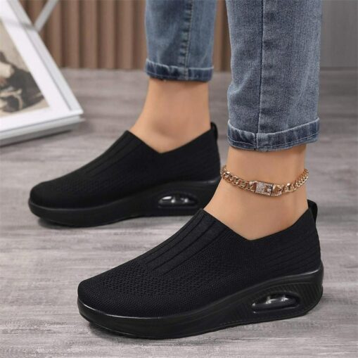Women's Sneakers Slip-Ons Plus Size Flyknit Shoes Platform Sneakers Outdoor Daily Solid Color Flat Heel Round Toe Sporty Casual Walking Tissage Volant - Image 2