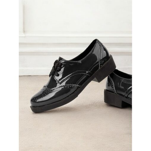 Women's Patent Faux Leather Oxford Shoes – Vintage Style Brogues with Lace-Up Design for Casual and Formal Occasions 2025 - Image 2
