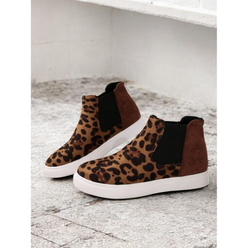 Women's Red Plaid Ankle Boots with Elastic Sides – Stylish Winter Slip-On Sneakers for Casual Holiday Wear 2025 - Image 2