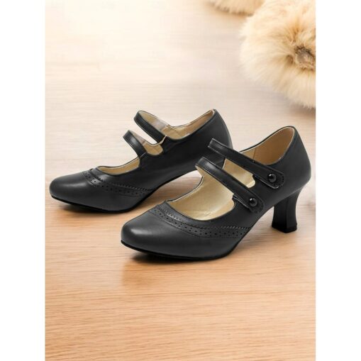 Women's Vintage Brown Mary Jane Heels with Brogue Detailing, Comfortable Mid Heel Shoes for Retro-Inspired Outfits 2025 - Image 3