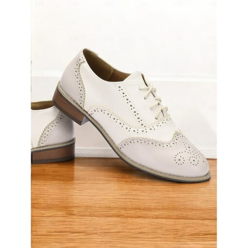 Women's Cream and White Faux Leather Brogue Oxford Shoes with Lace-Up Closure - Vintage-Inspired Formal Footwear 2025