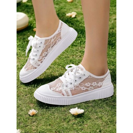 Floral Lace Wedding Sneakers for Women – Casual Bridal Shoes with Comfortable Sole and Lace-Up Design 2025
