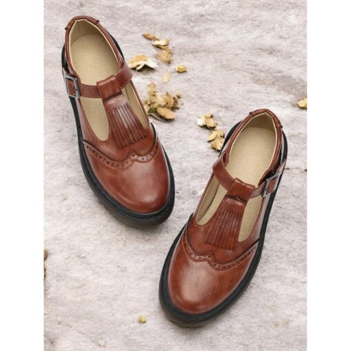 Women's Brown T-Strap Mary Jane Shoes with Brogue Detailing and Chunky Sole - Vintage Style Flats for Casual and Everyday Wear 2025