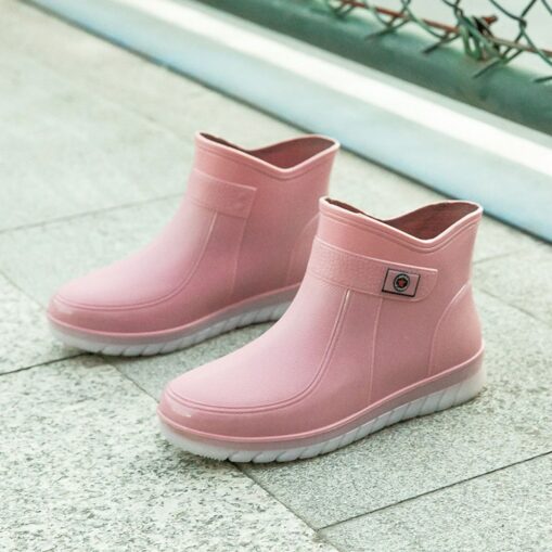 Women's Waterproof Short Rain Boots with Faux Fur Lining, Non-Slip Sole, and Multiple Color Options – Perfect for Winter Outdoor Activities 2025 - Image 4