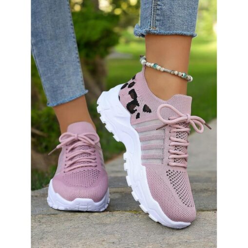 Women's Slip-Ons Flyknit Shoes Daily Leopard Flat Heel Round Toe Sporty Casual Comfort Running Walking Tissage Volant Loafer Black White Yellow 2025