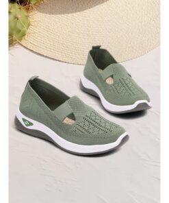 Women's Green Slip-On Athletic Sneakers with Breathable Mesh, Arch Support, Perfect for Walking and Casual Wear 2025