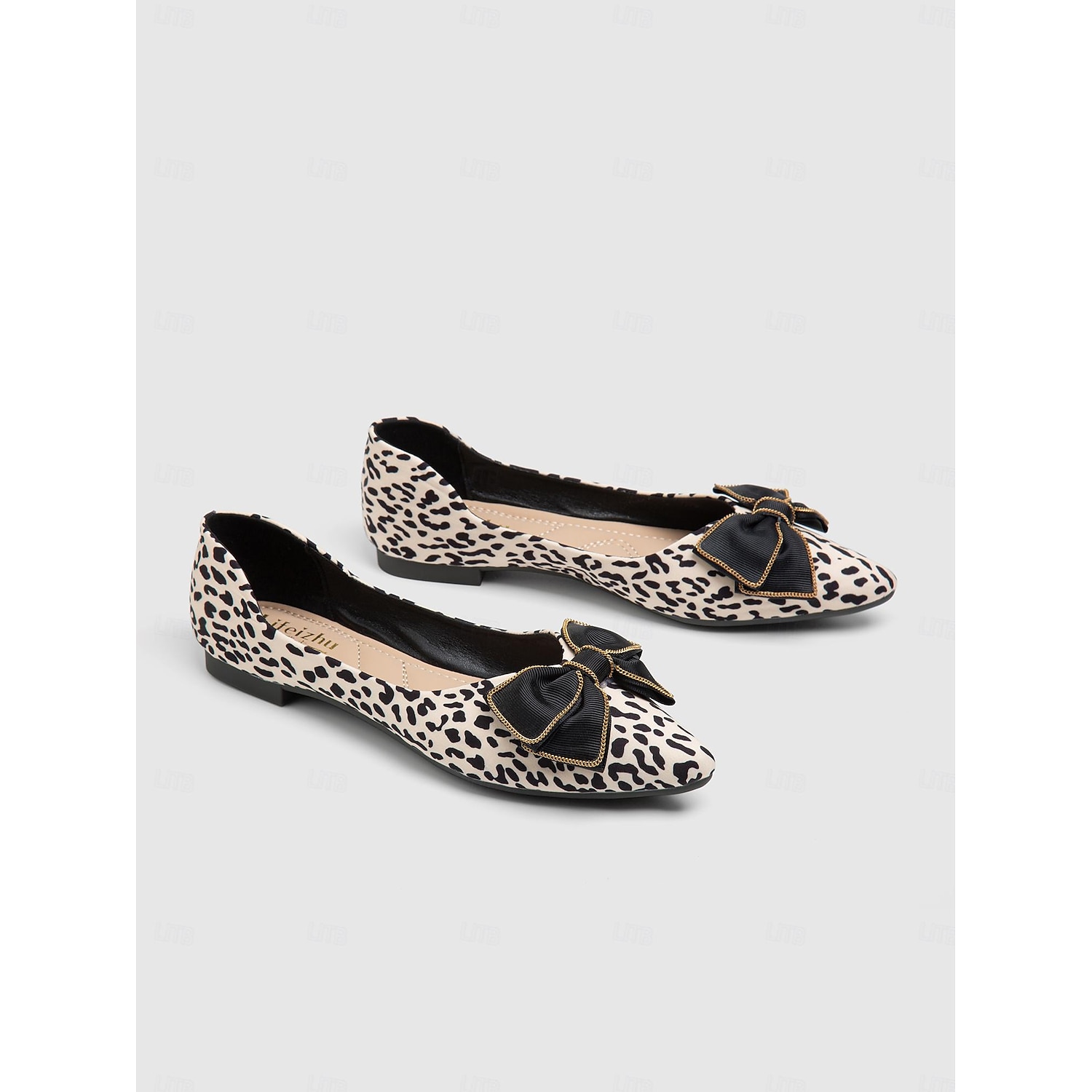 Chic Women's Leopard Print Ballet Flats with Elegant Bow Detail – Comfortable and Stylish Slip-On Shoes for Casual Wear and Office 2025