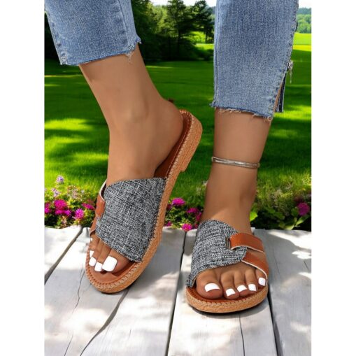 Contrast Color Slide Sandals for Women – Comfortable Open-Toe with Stylish Strap Design for Everyday Casual Wear 2025 - Image 2