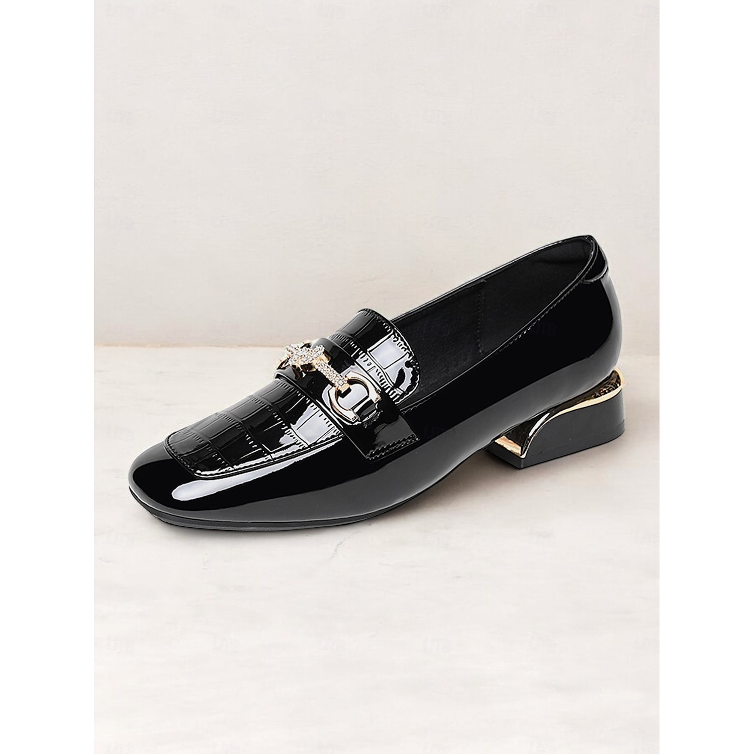 Women's Patent Leather Loafers – Sleek Glossy Finish with Gold Buckle, Elegant Flat Shoes for Casual and Formal Wear 2025