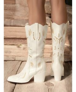Women's White Western Cowboy Boots with Embroidered Design and Stud Accents – Stylish Block Heel Riding Boots 2025