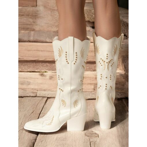 Women's White Western Cowboy Boots with Embroidered Design and Stud Accents – Stylish Block Heel Riding Boots 2025