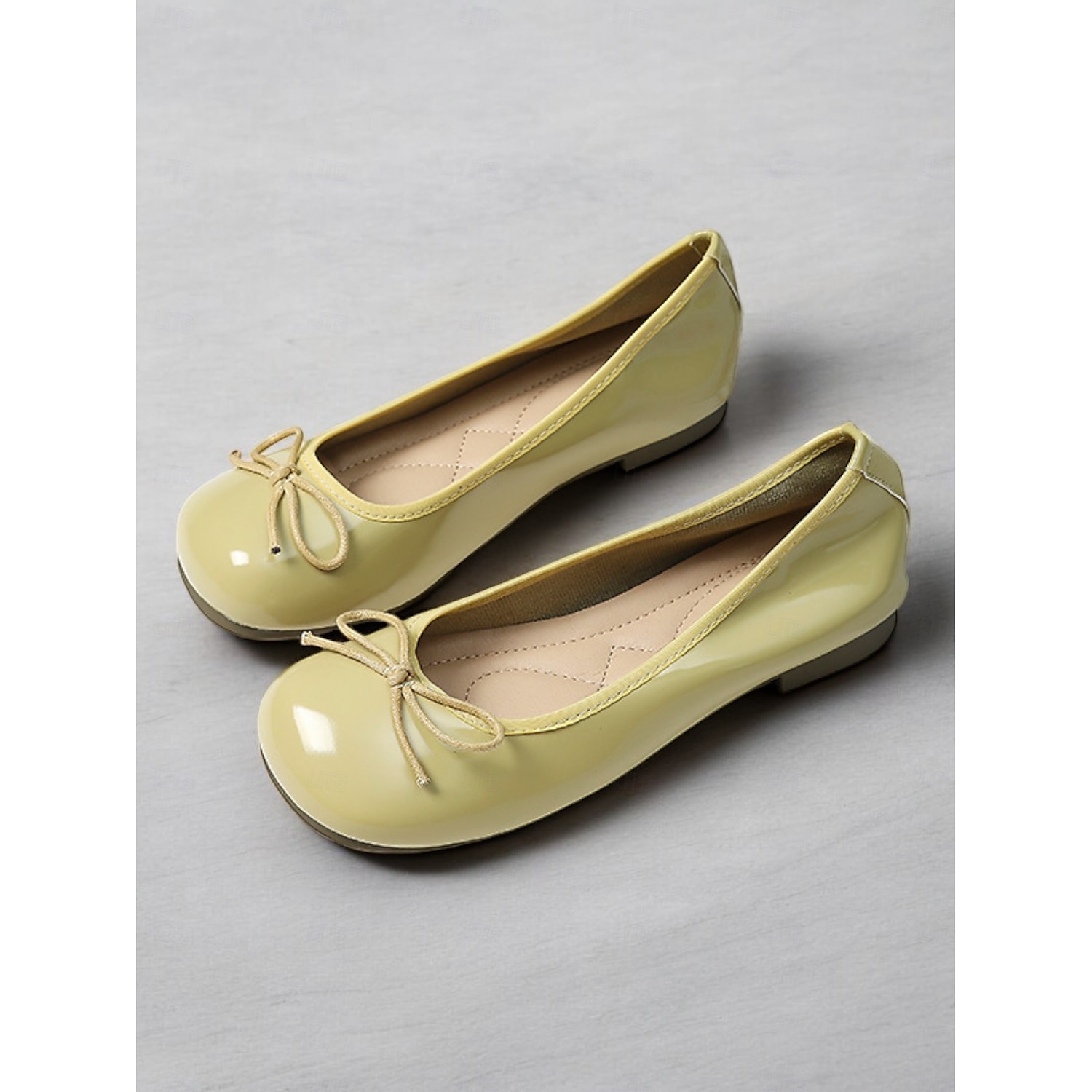 Women's Red Patent Leather Ballet Flats - Classic Round Toe Slip-On Shoes with Bow Detail for Casual and Office Wear 2025 - Image 3
