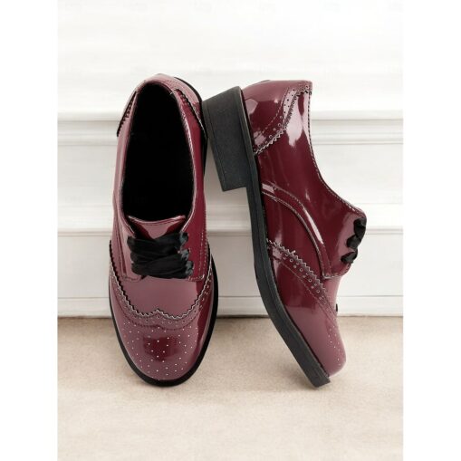 Women's Patent Faux Leather Oxford Shoes – Vintage Style Brogues with Lace-Up Design for Casual and Formal Occasions 2025
