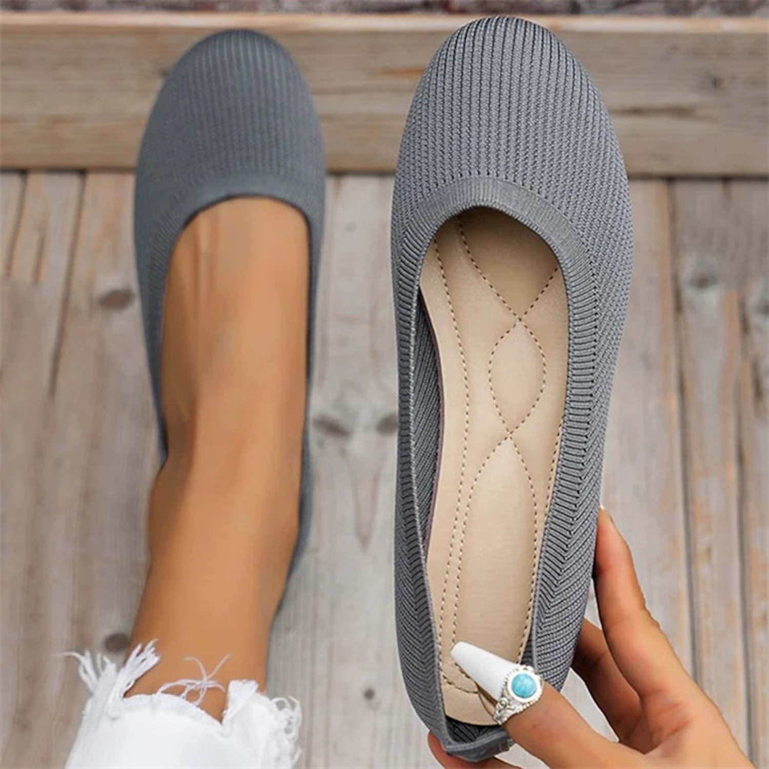 Women's Comfortable Knit Ballet Flats – Breathable Slip-On Round Toe Wedge Shoes for Casual, Office, and Travel Wear 2025
