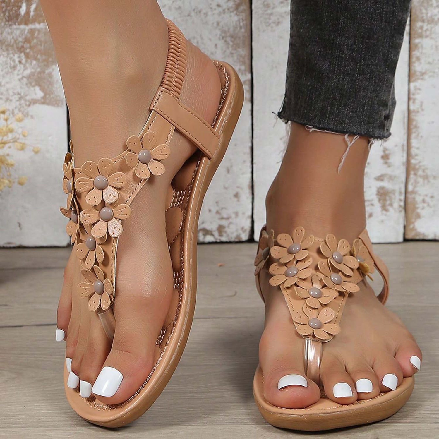 Women's Floral Embellished T-Strap Sandals with Cushioned Sole – Perfect for Casual Summer Outings 2025 - Image 4