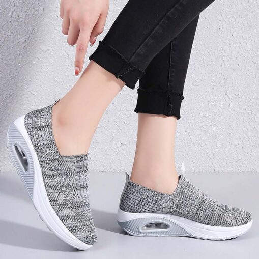 Women's Sneakers Slip-Ons Plus Size Flyknit Shoes Platform Sneakers Outdoor Daily Solid Color Flat Heel Round Toe Sporty Casual Walking Tissage Volant - Image 5