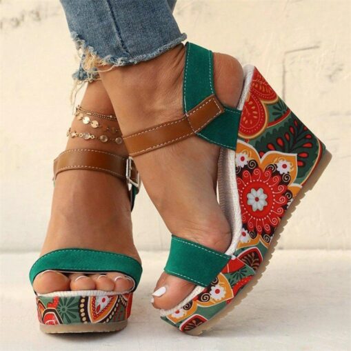 Women's Boho Floral Wedge Sandals – Open-Toe Platform Design with Adjustable Straps for Casual Summer Outfits 2025