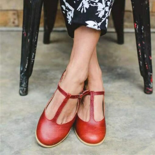 Women's Red Leather T-Strap Flats with Buckle Closure - Vintage-Inspired Casual Shoes 2025