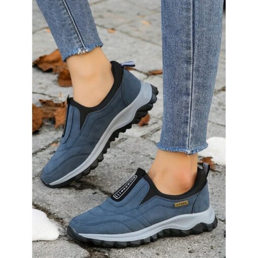 Women's Slip-On Outdoor Hiking Sneakers – Comfortable Breathable Non-Slip Shoes for Walking and Travel 2025