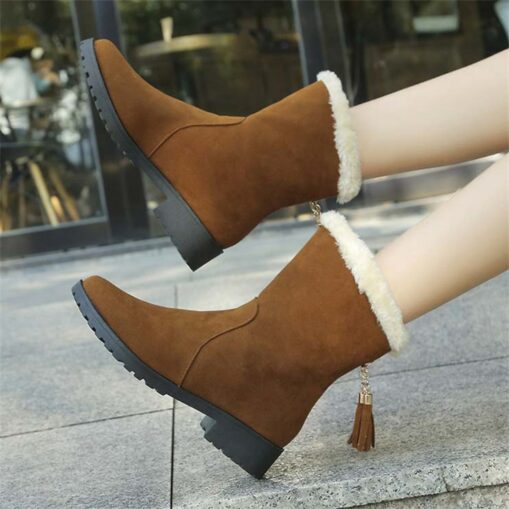 Women's Wine Red Faux Suede Fur-Lined Ankle Boots with Tassel Accent and Non-Slip Sole, Perfect for Winter Outdoor Wear and Casual Fashion 2025 - Image 2