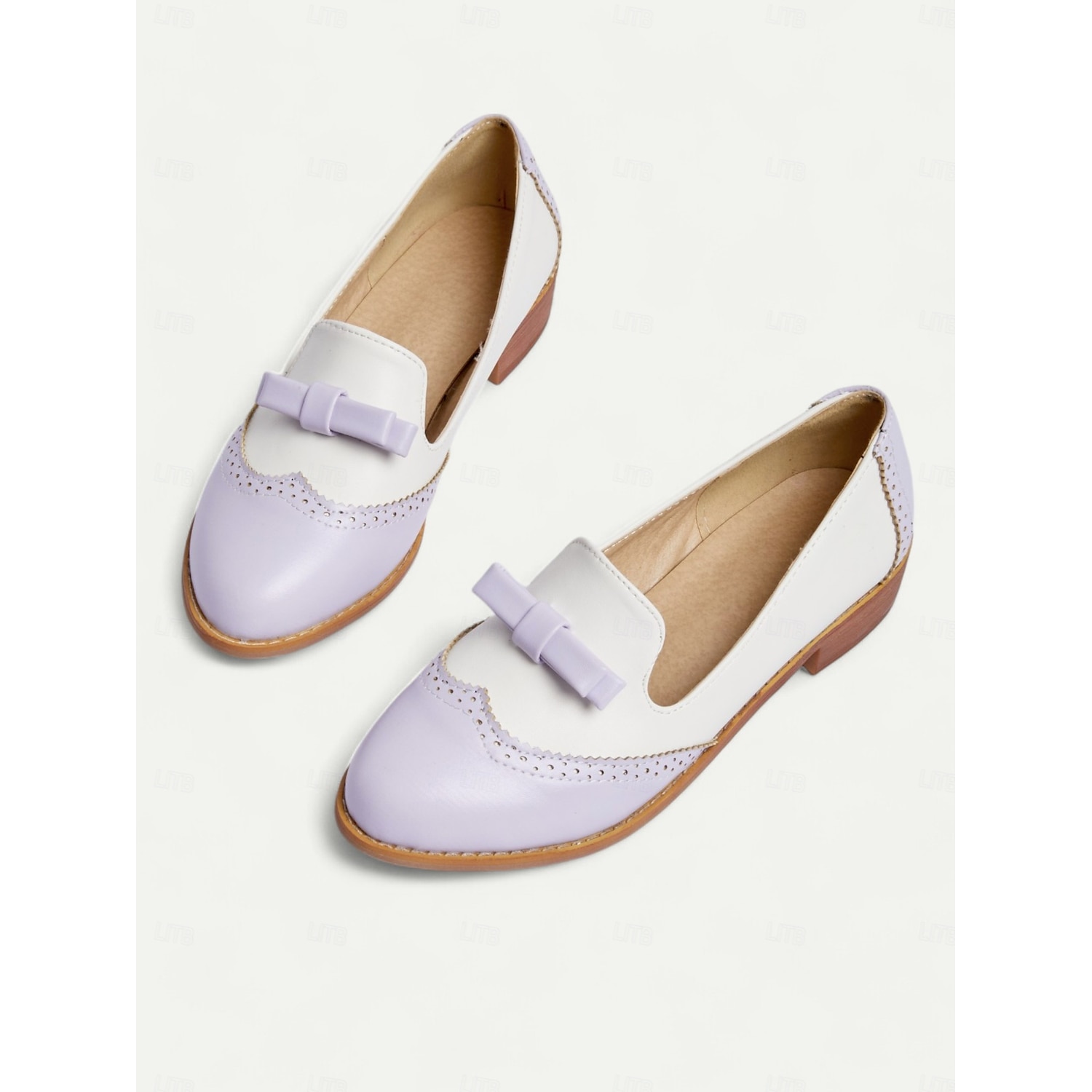 Women's Vintage Two-Tone Loafers with Bow Accent, Elegant Brogue Detailing, Comfortable Flat Shoes for Casual and Office Wear 2025