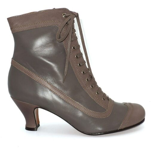 Women's Victorian White and Pink Lace-Up Mid-Heel Boots - Perfect for Vintage Themed Events and Cosplay 2025 - Image 4