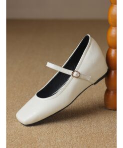 Women's Brown Faux Leather Mary Jane Flats – Comfortable Square-Toe Design with Adjustable Strap for Everyday Wear 2025