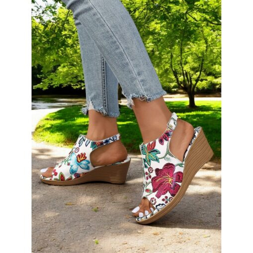 Floral Print Slingback Wedge Sandals for Women – Vibrant and Stylish Sandals for Outdoor Events, Ideal for Casual Summer Fashion 2025