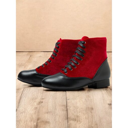 Women's Victorian Red and Black Lace-Up Ankle Boots with Suede and Leather Contrast - Vintage-Inspired Flat Heel Shoes for Cosplay and Formal Events 2