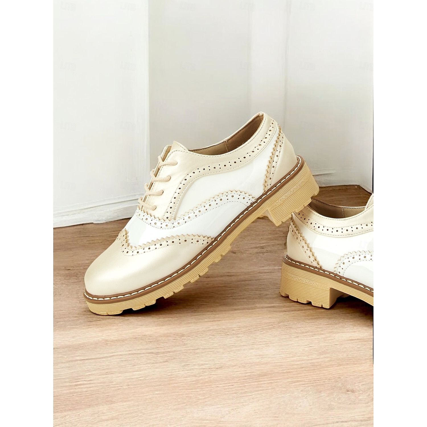 Women's Beige and White Oxford Brogue Shoes - Vintage Lace-Up Low Heel Casual Shoes for Everyday Wear 2025 - Image 2