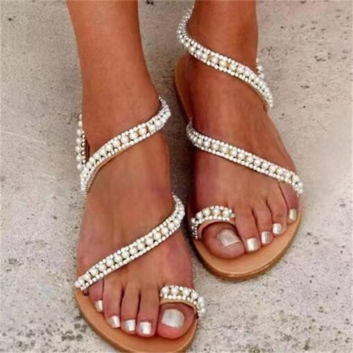 Women's Pearl-Embellished Strappy Flat Sandals – Elegant Summer Beach Sandals for Weddings and Special Occasions 2025