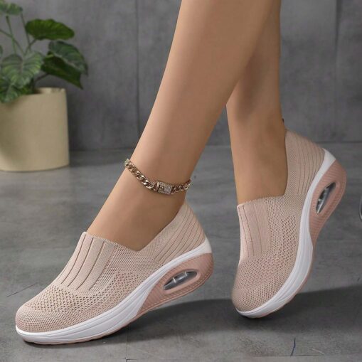 Women's Sneakers Slip-Ons Plus Size Flyknit Shoes Platform Sneakers Outdoor Daily Solid Color Flat Heel Round Toe Sporty Casual Walking Tissage Volant