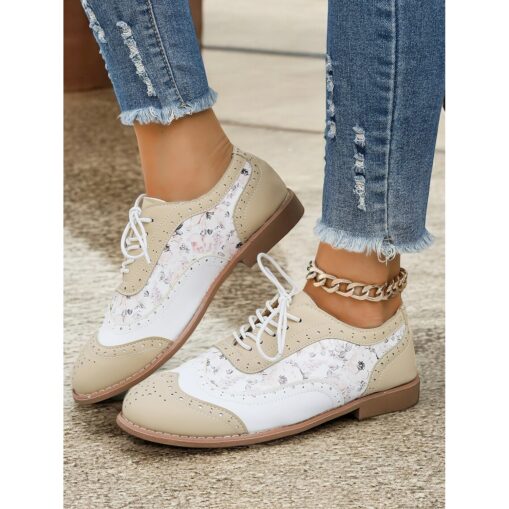 Women's Multicolor Oxford Shoes, Retro Wingtip Design with Green, Pink, and Purple Panels, Casual Lace-Up Brogues for Fashion and Daily Wear 2025 - Image 3