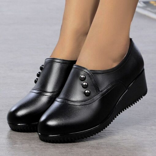 Women's Flats Comfort Shoes Outdoor Daily Solid Color Wedge Heel Round Toe Elegant Casual Comfort Faux Leather Loafer Black 2025