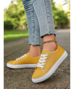 Canvas Lace-Up Sneakers for Women – Classic and Comfortable Sneakers for Everyday Wear, Perfect for Casual Outings and Weekend Adventures 2025