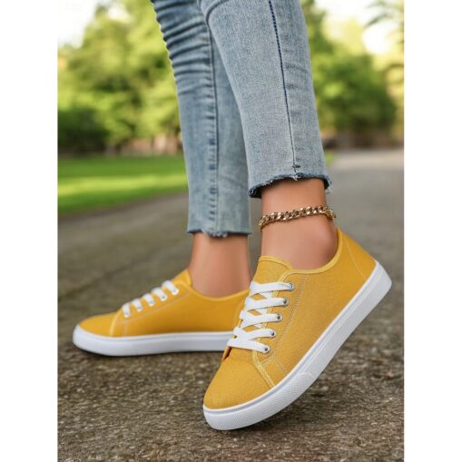 Canvas Lace-Up Sneakers for Women – Classic and Comfortable Sneakers for Everyday Wear, Perfect for Casual Outings and Weekend Adventures 2025