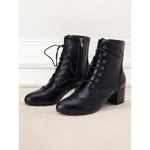 Women's Black Lace-Up Ankle Boots with Brogue Detailing and Block Heel – Vintage-Inspired Combat Boots for Everyday and Formal Outfits 2025